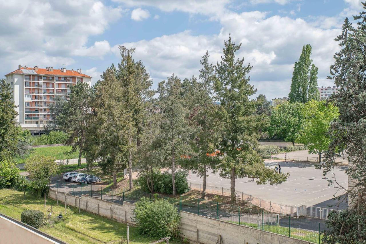 Le Raymond - Appartement Proche Du Centre Sportif, Des Rives De L'Allier Et Du Centre-Ville - Parking Vichy Exteriér fotografie