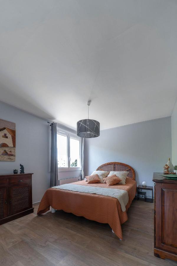 Le Raymond - Appartement Proche Du Centre Sportif, Des Rives De L'Allier Et Du Centre-Ville - Parking Vichy Exteriér fotografie