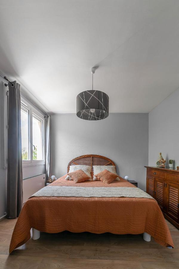 Le Raymond - Appartement Proche Du Centre Sportif, Des Rives De L'Allier Et Du Centre-Ville - Parking Vichy Exteriér fotografie